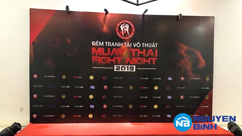 Chọn kích thước backdrop hợp lý
