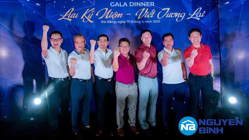 Kịch bản gala dinner