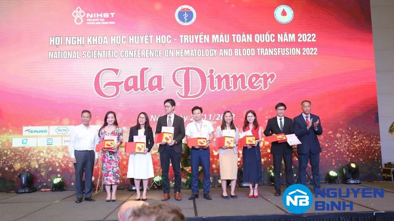 Kịch bản gala dinner