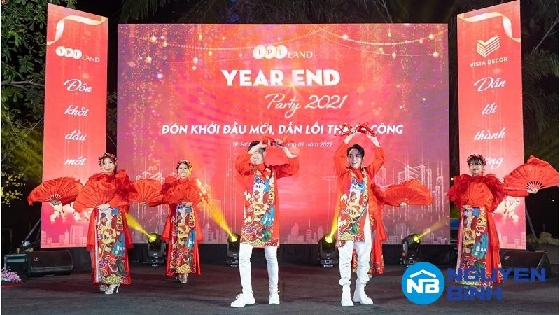 Year End Party là gì